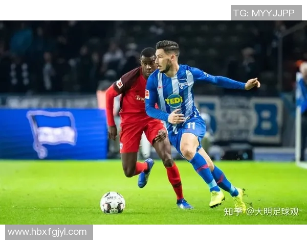 足球星连珠现象解析：多位传奇球员同场竞技的历史意义与未来展望